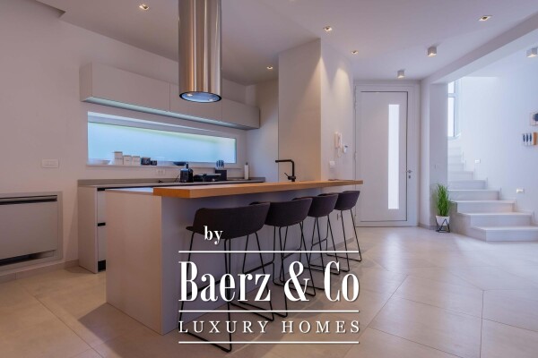 photo 3 Istria, Funtana, modern villa with swimming pool