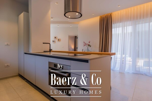 photo 4 Istria, Funtana, modern villa with swimming pool