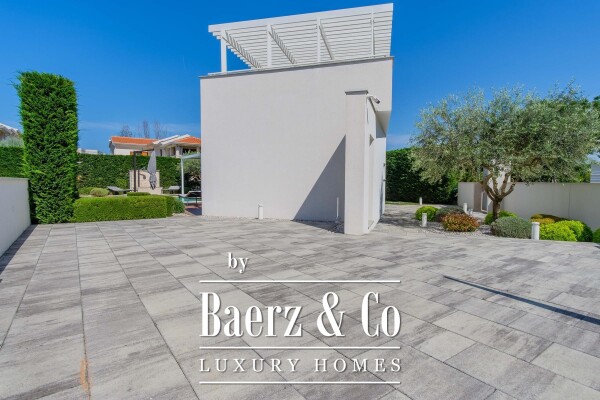 photo 22 Istria, Funtana, modern villa with swimming pool