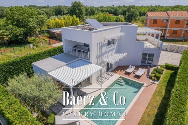 photo 26 Istria, Funtana, modern villa with swimming pool