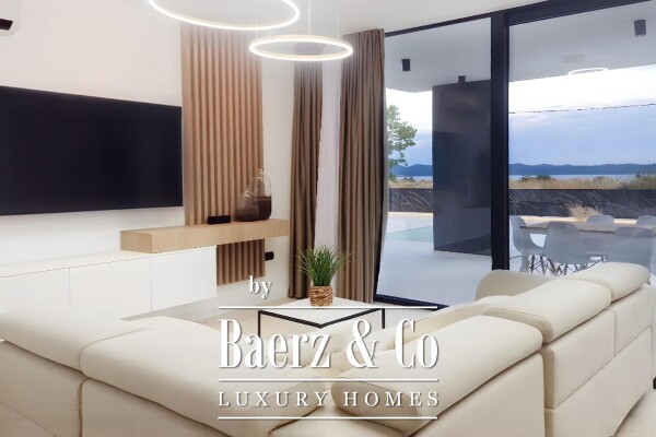 photo 2 Zadar, Kožino, modern villa with pool and sea view