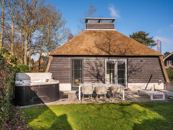 Video Burgemeester Peecklaan 8 001