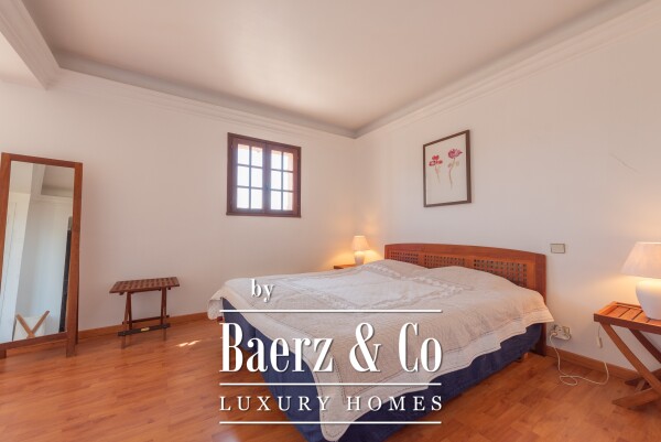 photo 12 Sale Villa 6 rooms sea view Les Issambres with swimming pool, garage and garden - St Tropez GULF