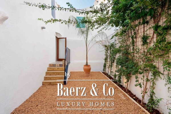 photo 19 Townhouse in Santa Catalina with Patio & Roof Terrace