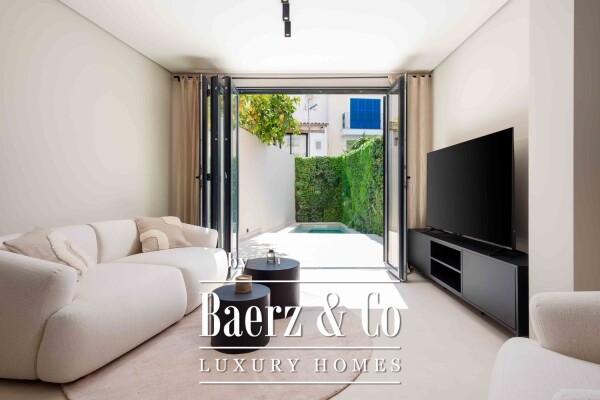 photo 1 Newly built townhouse with pool & garage in Sta Catalina