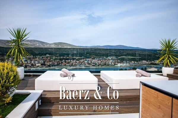 photo 3 Luxury Villa with Panoramic Views of Trogir and the Sea