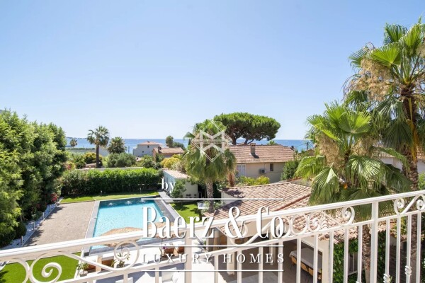 photo 12 10 minutes from Cannes - Renovated Belle Époque villa with sea view and walking distance to beaches