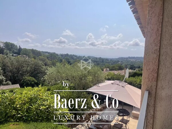 photo 5 Near Valbonne, in an closed estate