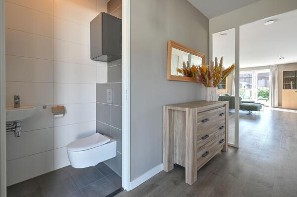 photo 9 Aan het Spoor 5