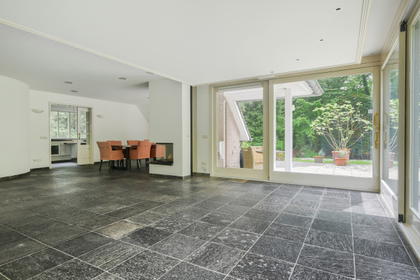 photo 16 Oude Bredasebaan 17