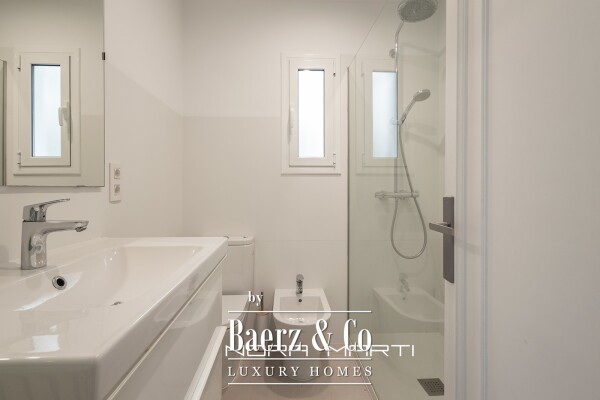 photo 28 Apartment for sale in Eixample Dret