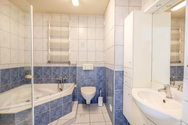 photo 56 Aquamarijn 2