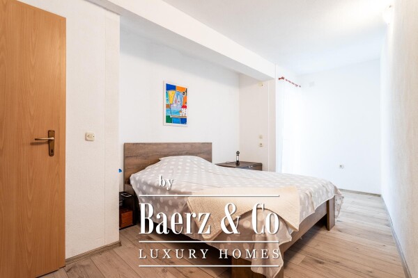 photo 28 Čiovo, Okrug Gornji,  4-apartment house with an outdoor kitchen, third row from the sea