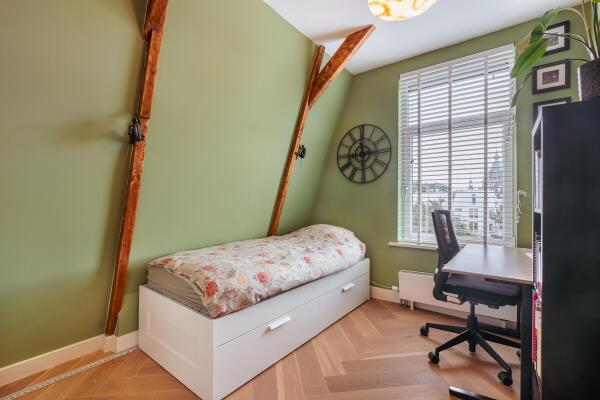 photo 40 Sarphatistraat 568