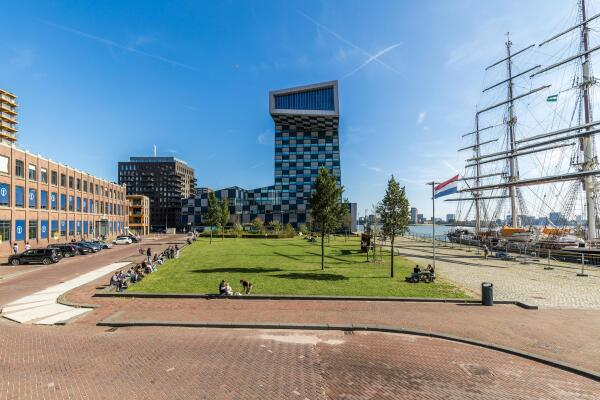 photo 51 Lloydkade 527