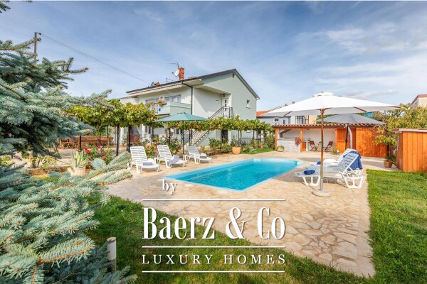 photo 1 Istria, Pula, two houses with a swimming pool on a spacious plot