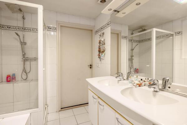 photo 39 Hoevensestraat 10