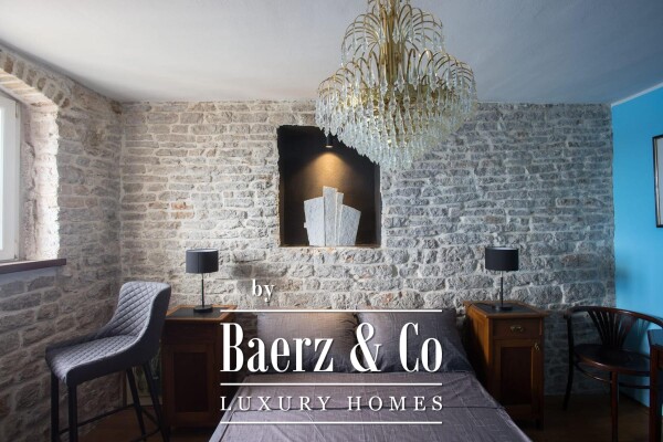 photo 24 Šibenik, old town - a historic palace from the 12th century