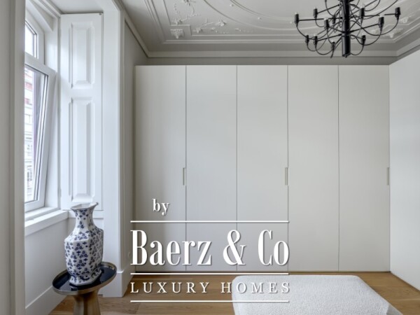 photo 23 5 bedroom luxury apartment with, balcony, six parking spaces and concierge service in the heart of Saldanha, Lisbon