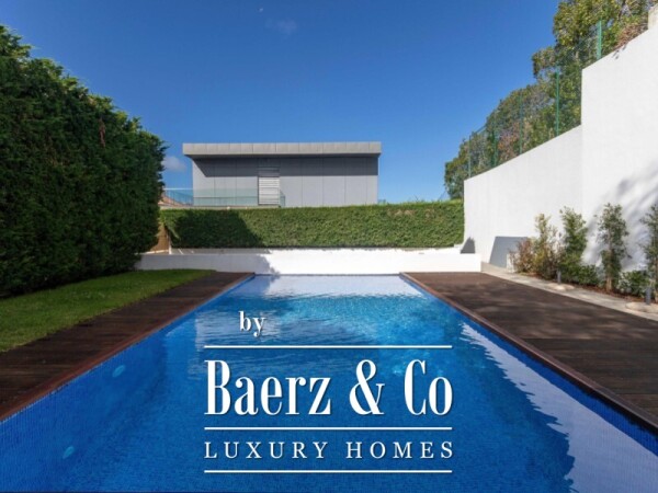 photo 2 3 + 1 Bedroom Duplex Penthouse with Private Terraces, Pool and Sea View in Cascais