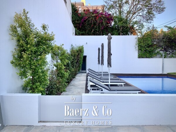 photo 3 3 + 2 Bedroom Duplex Penthouse with Private Terraces, Pool and Sea View in Cascais