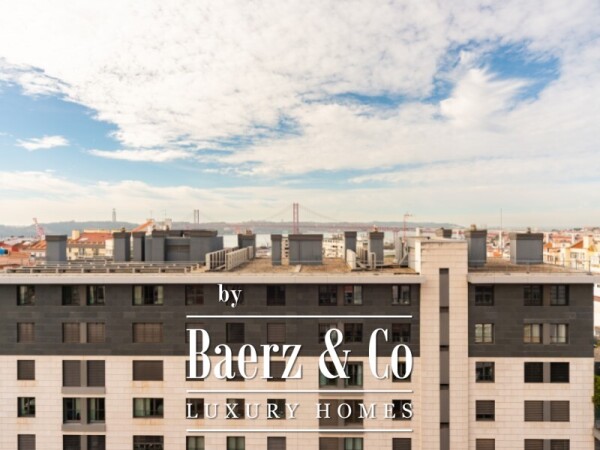 photo 21 Duplex Penthouse on Infante Santo with River View