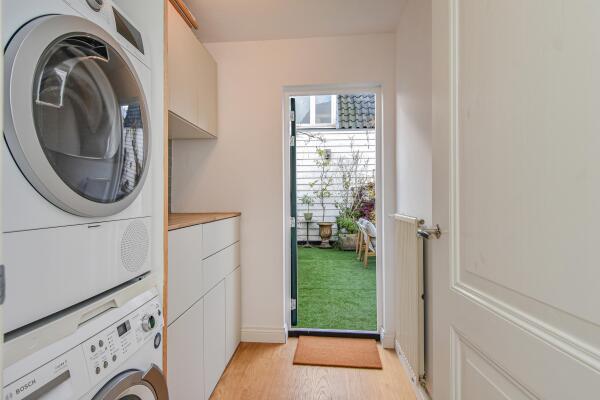 photo 56 Oosteinde 191