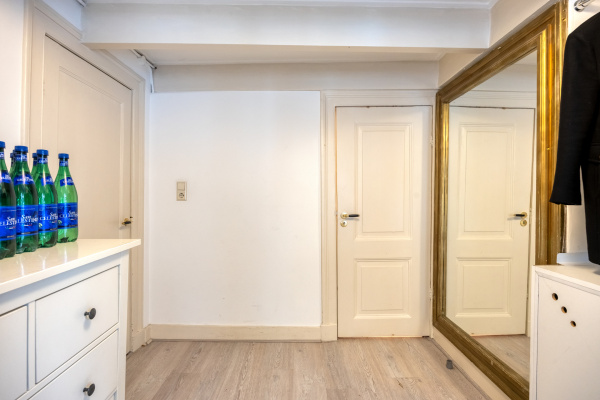 photo 22 Dwars Koornbrugsteeg 8