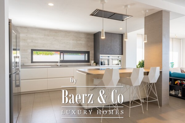 photo 14 Contemporary Villa in El Madroñal Costa Adeje