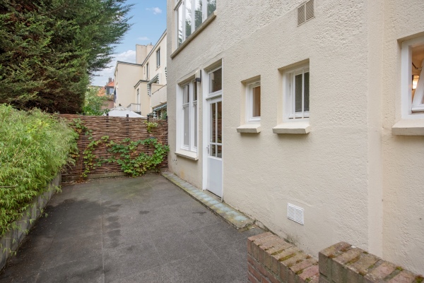 photo 28 Van Dorpstraat 4