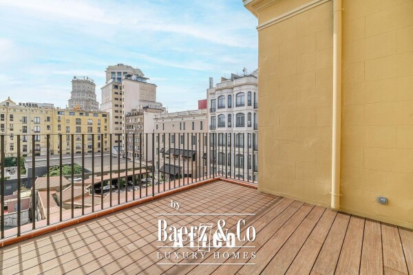 photo 3 Penthouse for sale in Dreta de l'Eixample