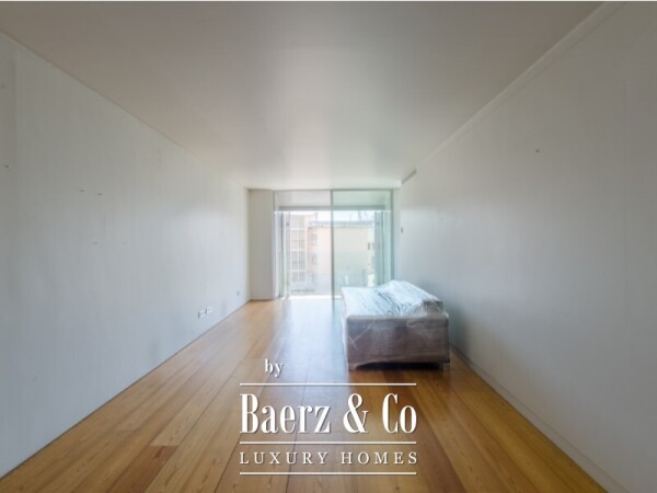 photo 36 One Bedroom apartments plus 1 on Av. July 24 in a building with signature of Arq. Aires Mateus