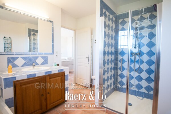 photo 15 Charming property with panoramic views – 2.1 hectares – Swim