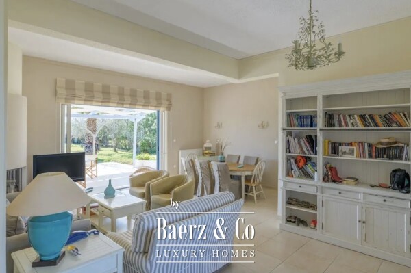 photo 19 Exceptional Seafront Residence in Eretria, Evia