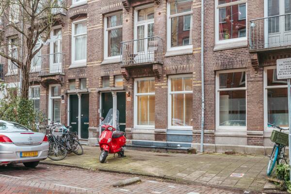 photo 25 Rustenburgerstraat 376 H