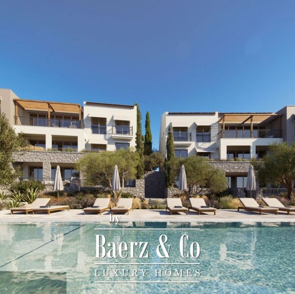 photo 5 Luxurious Golf Apartment in Montenegro