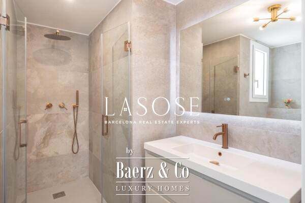 photo 24 Barcelona, La Dreta de lEixample