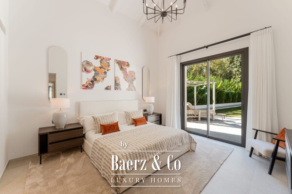 photo 12 Villa - Nueva Andalucia - Marbella - Ref: 8683