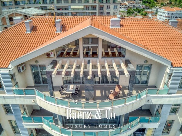 photo 2 Duplex Penthouse with a Garage in Budva