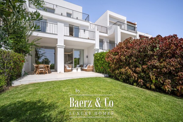 photo 1 Townhouse - La Quinta - Benahavis - Ref: 8696