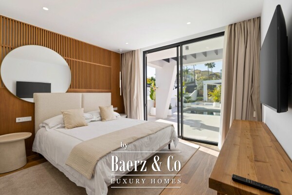 photo 17 Villa - Nueva Andalucia - Marbella - Ref: 8697