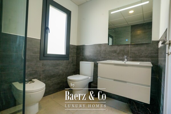 photo 12 Beautiful luxury home in Alcaidesa