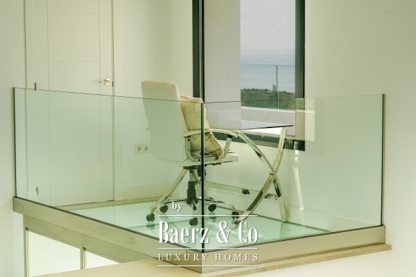 photo 32 Beautiful luxury home in Alcaidesa