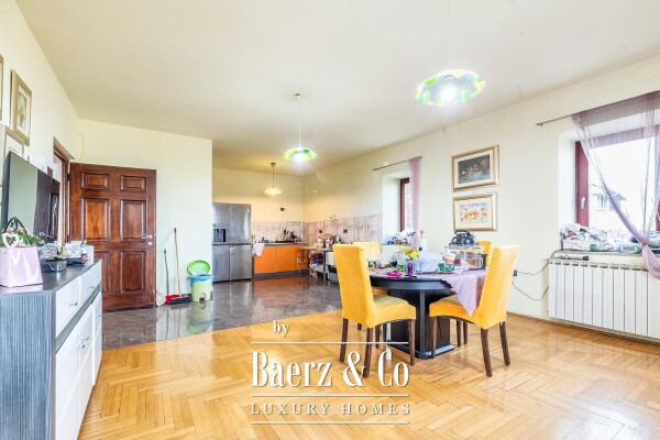 photo 4 Samobor, family house 553 m² on a plot of 6985 m² with a view of the city