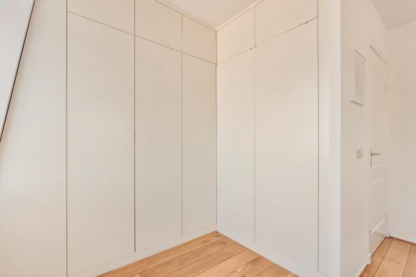 photo 19 Balthasar Floriszstraat 12 3