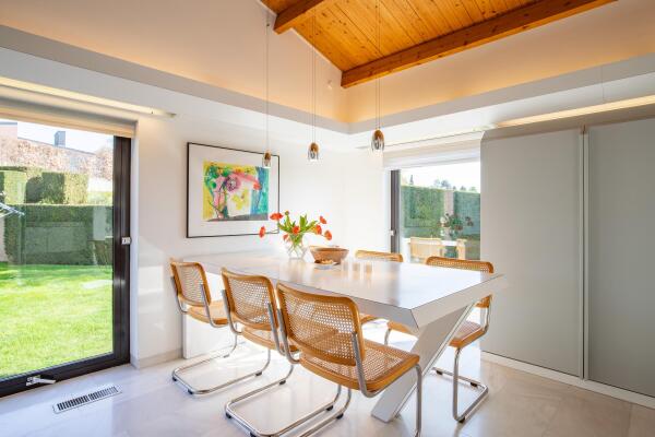 photo 17 Bouwensstraat 25