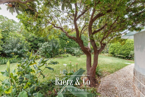 photo 32 Beautiful luxury home in Carcavelos e Parede, Carcavelos