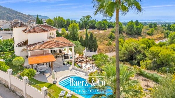 photo 4 Private Mediterranean villa with elegant outdoor living in Cortijo San Rafael