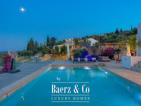 photo 28 The Epitome of Ultra Luxury - Agios Nikolaos, Zakynthos