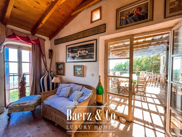 photo 13 Renovated Venetian Farmhouse high in the hills of Zakynthos - Skinari